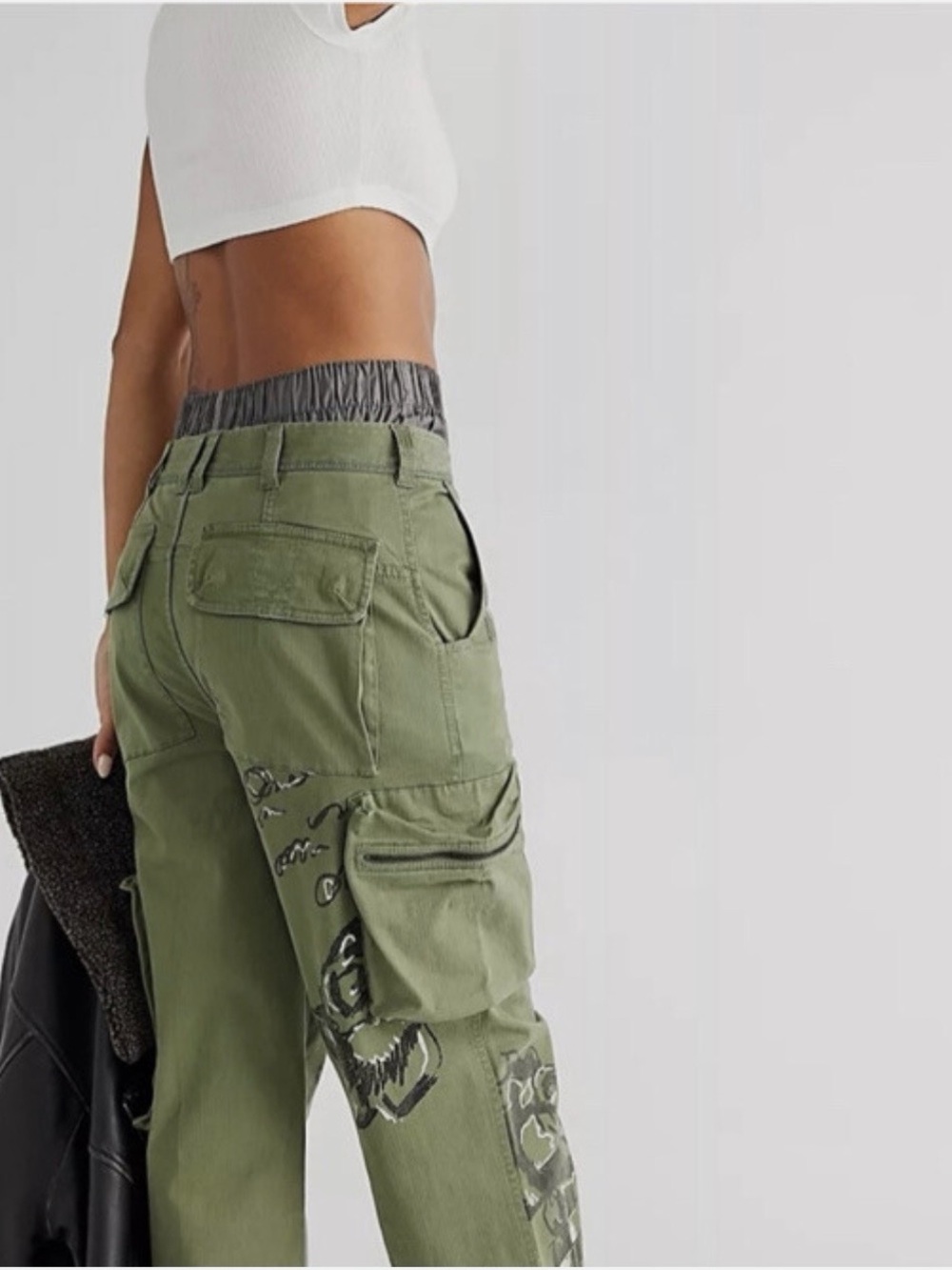 Free People Every Rose Zipped Graffiti Multi Pocket Army Green Cargo Pants